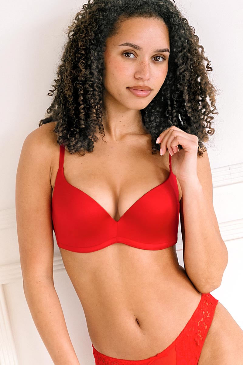 alternate view of red Upbra bra